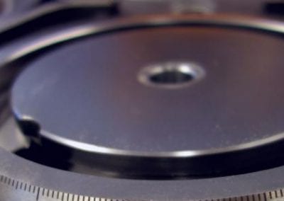 Lasergravur mit 5 Achsen - Werkstoff GGG
